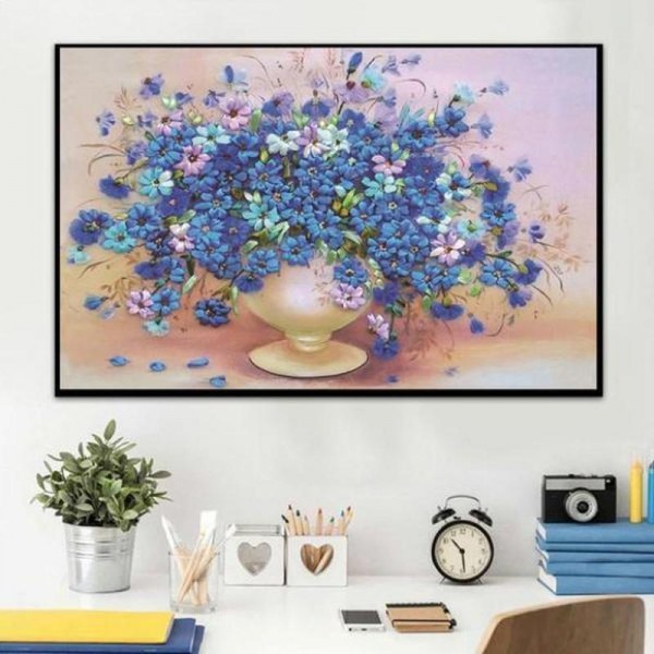 Blumenstrauß mit blauen/violetten Blüten ab 50x70cm
